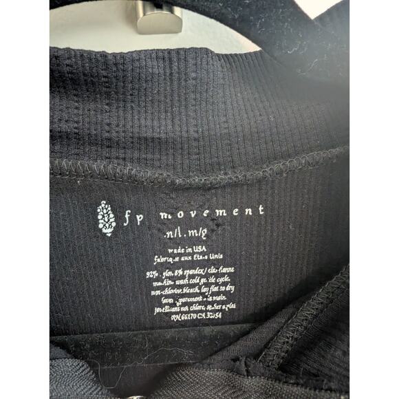 FREE PEOPLE Movement Womens SLAY Top Long Sleeve Quarter Zip Black Size M/L - Picture 6 of 11